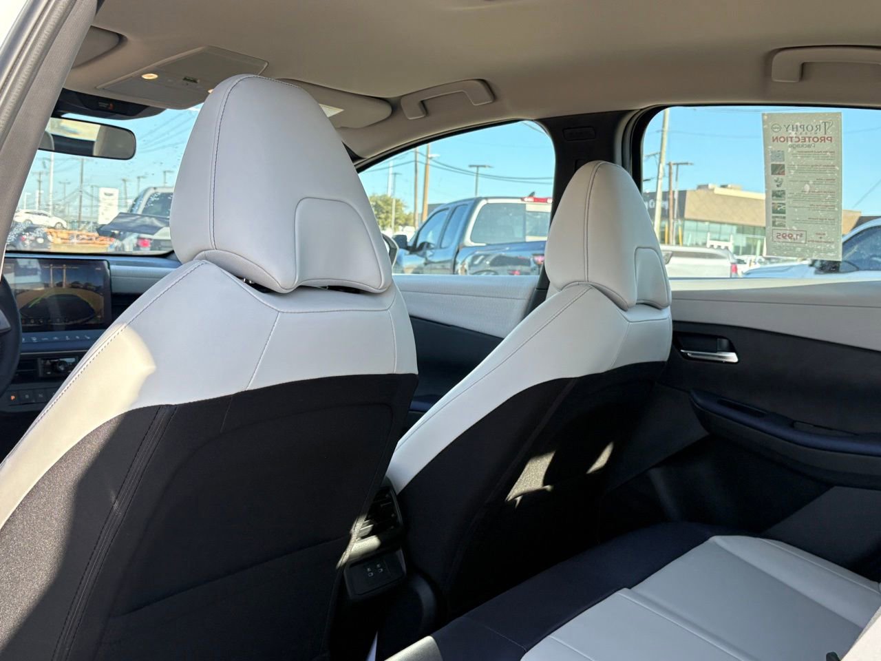 New 2026 Nissan Leaf SV+ w/ Floor Mat Package (SV+) image 23