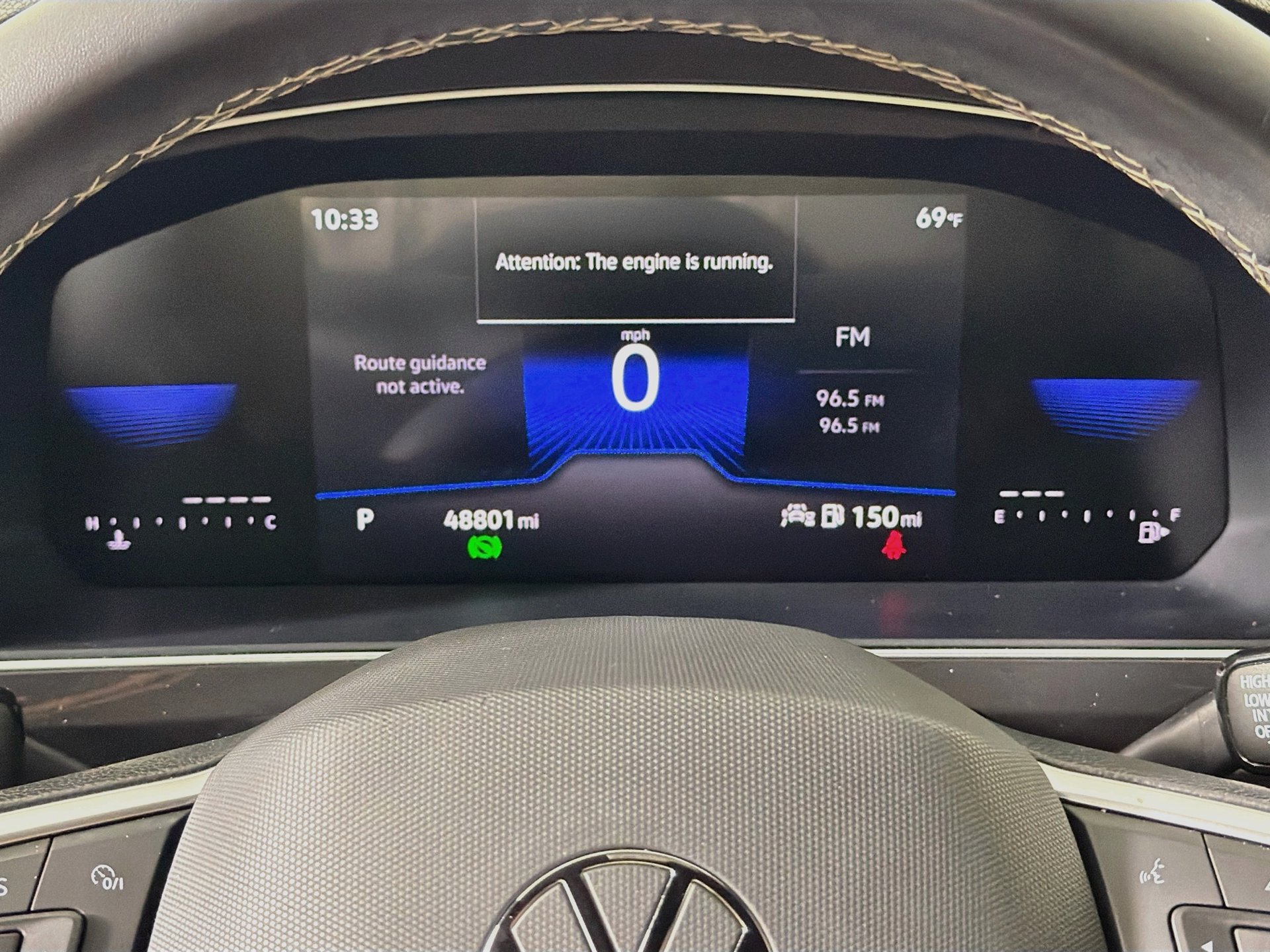 Certified 2023 Volkswagen Tiguan SE R-Line FWD image 10