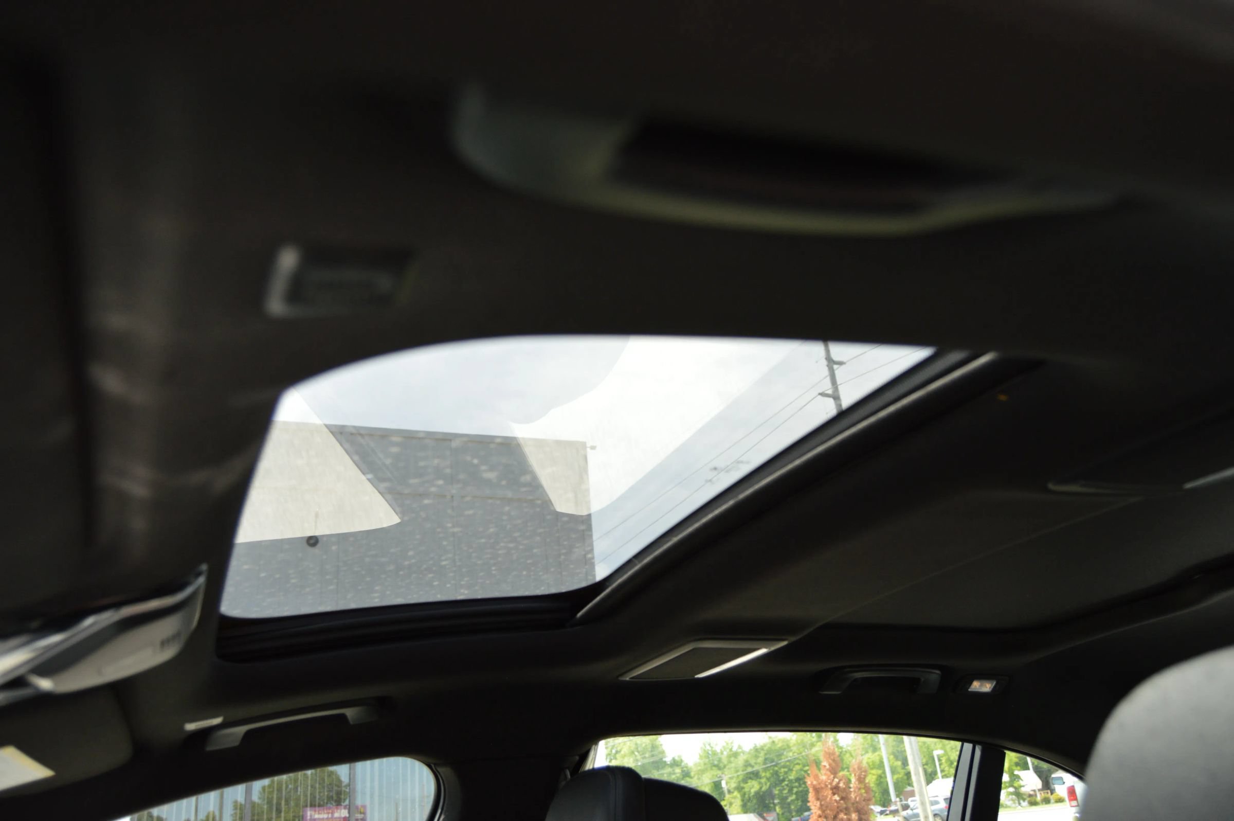 Used 2016 BMW 740i RWD image 14