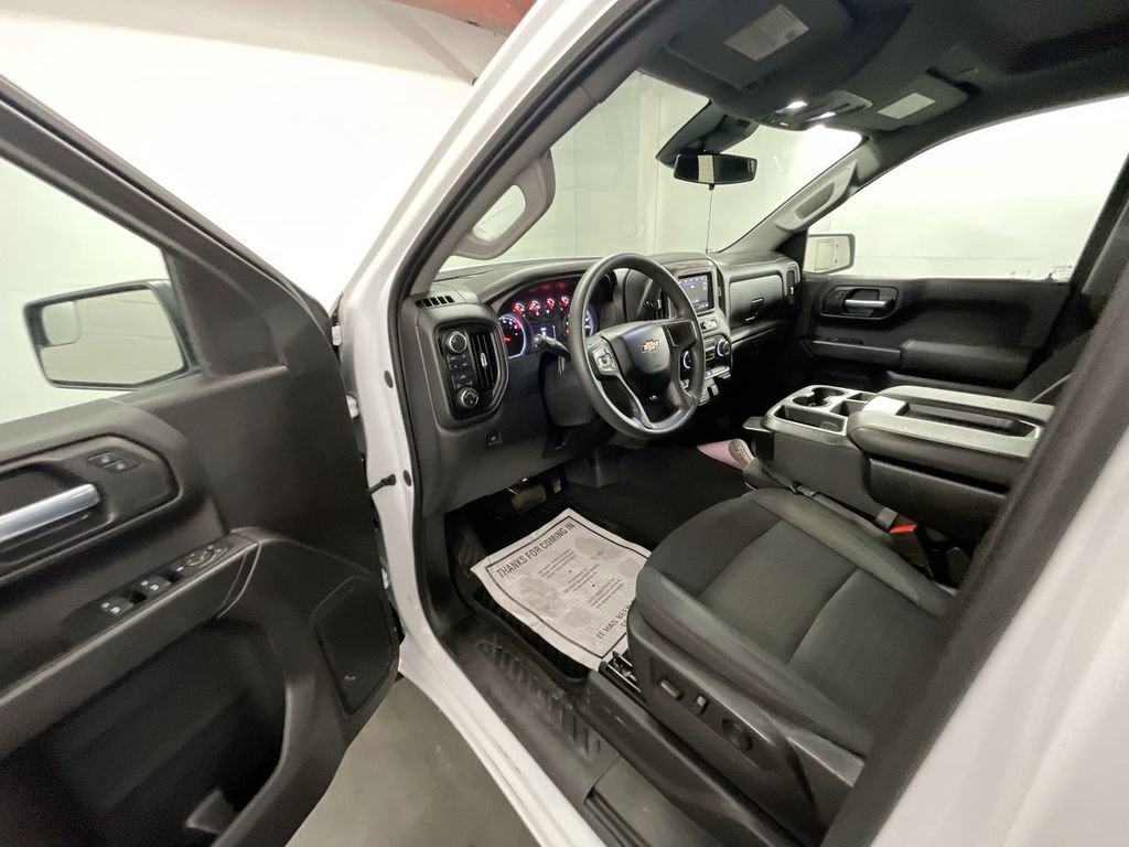 Used 2023 Chevrolet Silverado 1500 Custom image 10