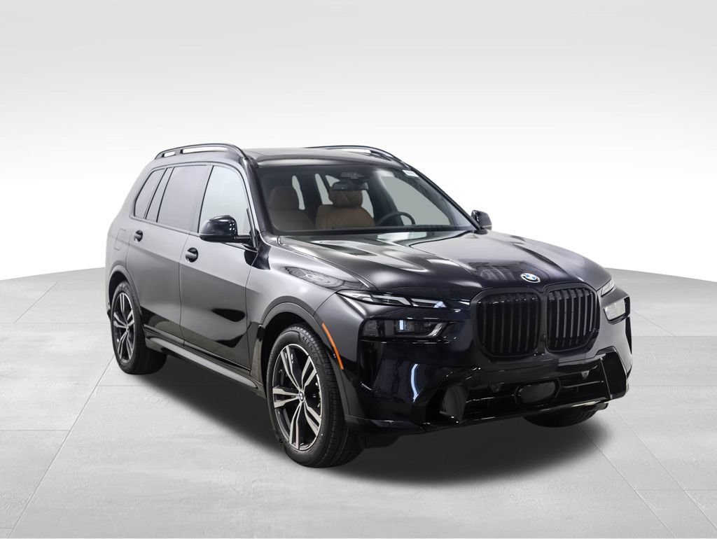 Used 2025 BMW X7 xDrive40i w/ Executive Package image 7