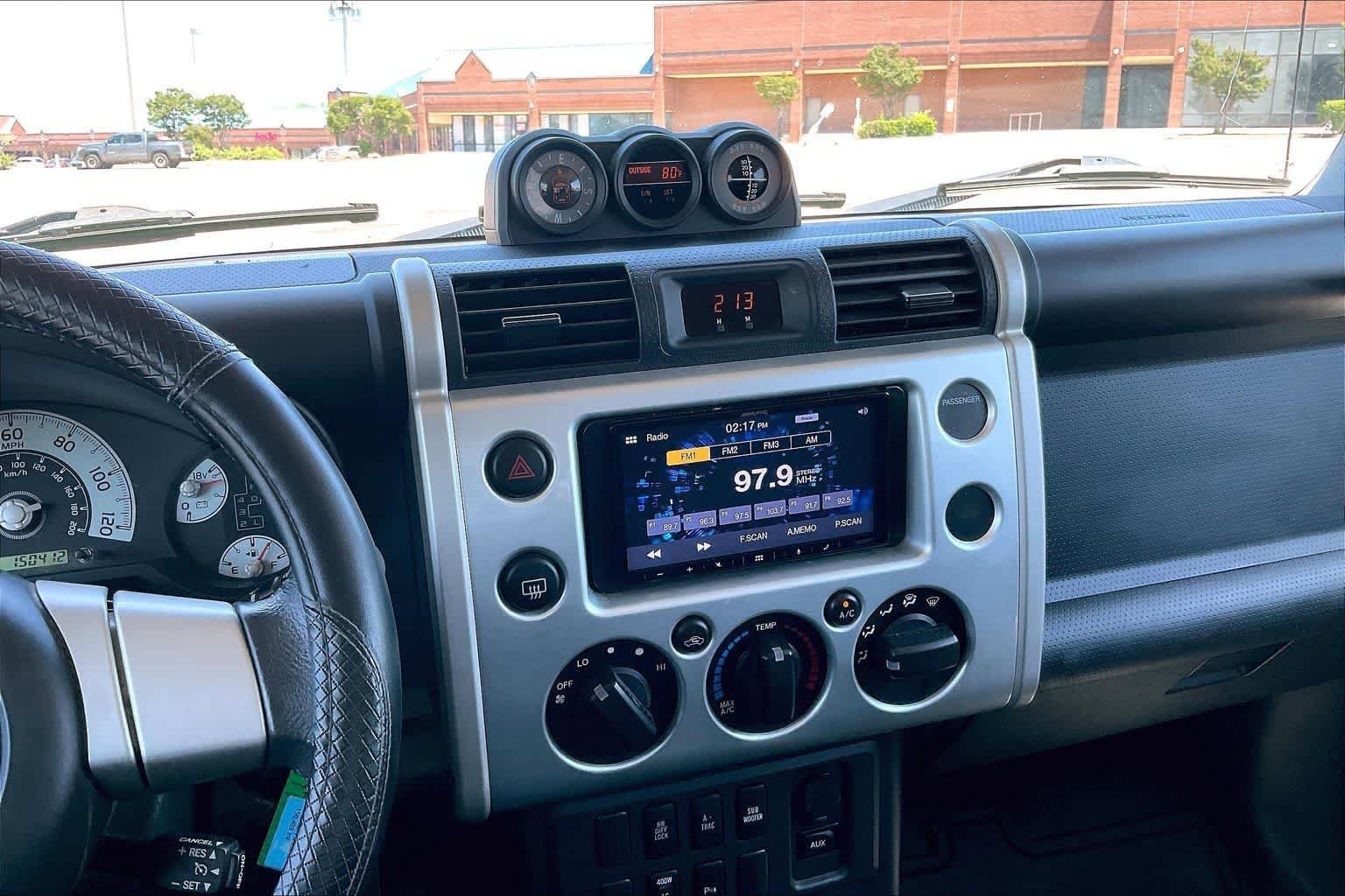 Used 2008 Toyota FJ Cruiser 4WD image 15