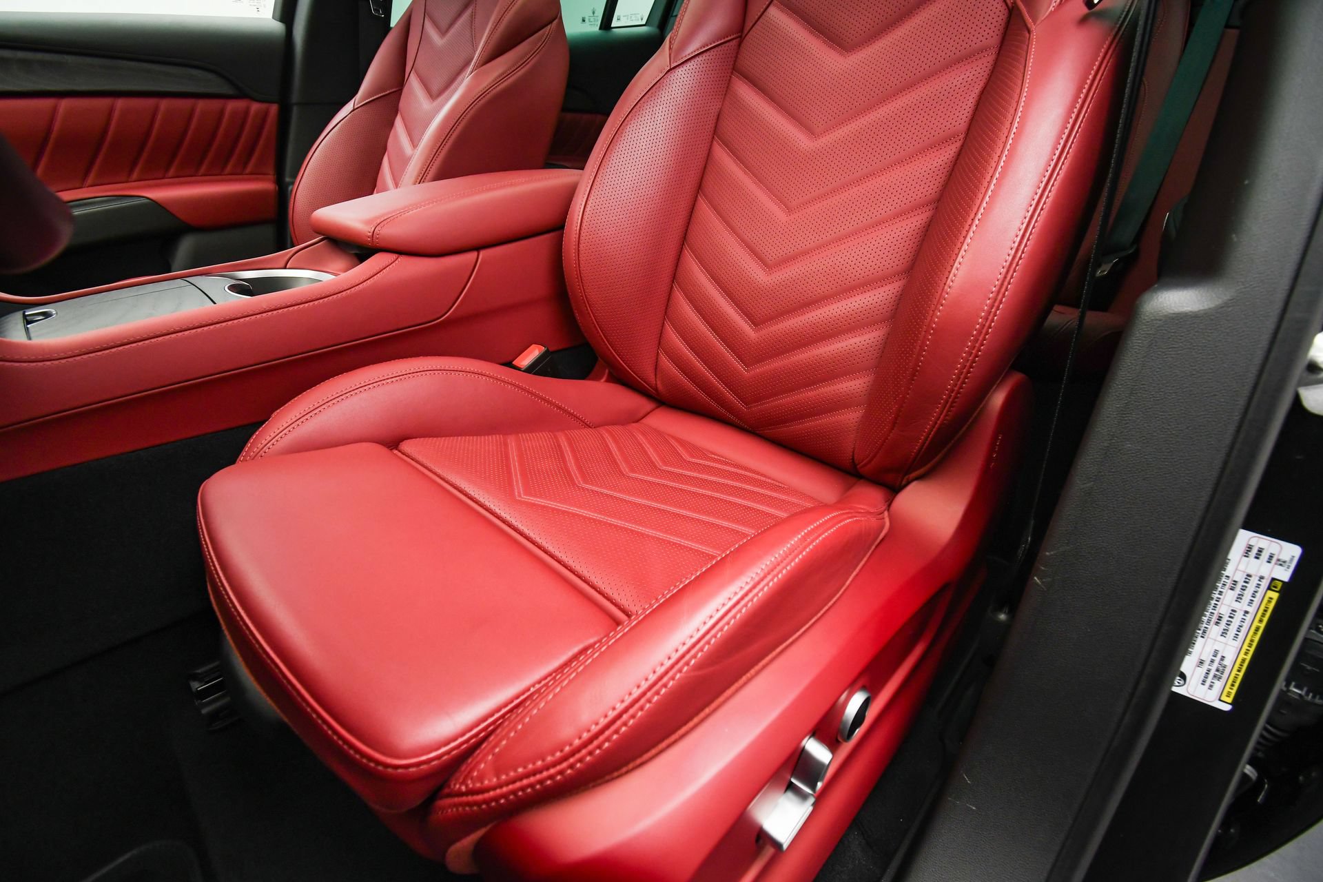New 2025 Maserati Grecale GT AWD/4WD image 48