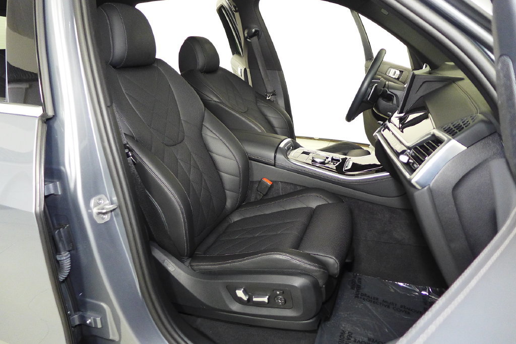 Certified 2024 BMW X5 sDrive40i w/ Parking Assistance Package RWD image 19