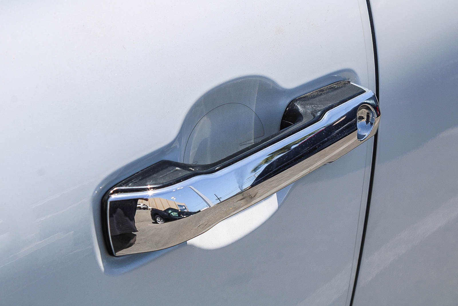 Used 2024 Toyota Sequoia Capstone AWD/4WD image 15