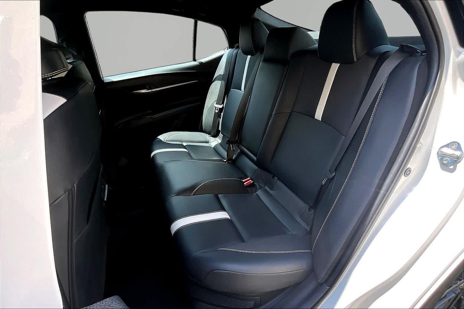 Used 2025 Toyota Camry SE FWD image 21