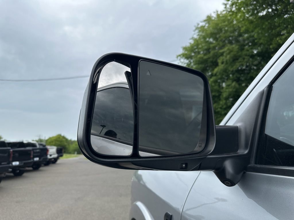 Used 2022 RAM 2500 Limited AWD/4WD image 24