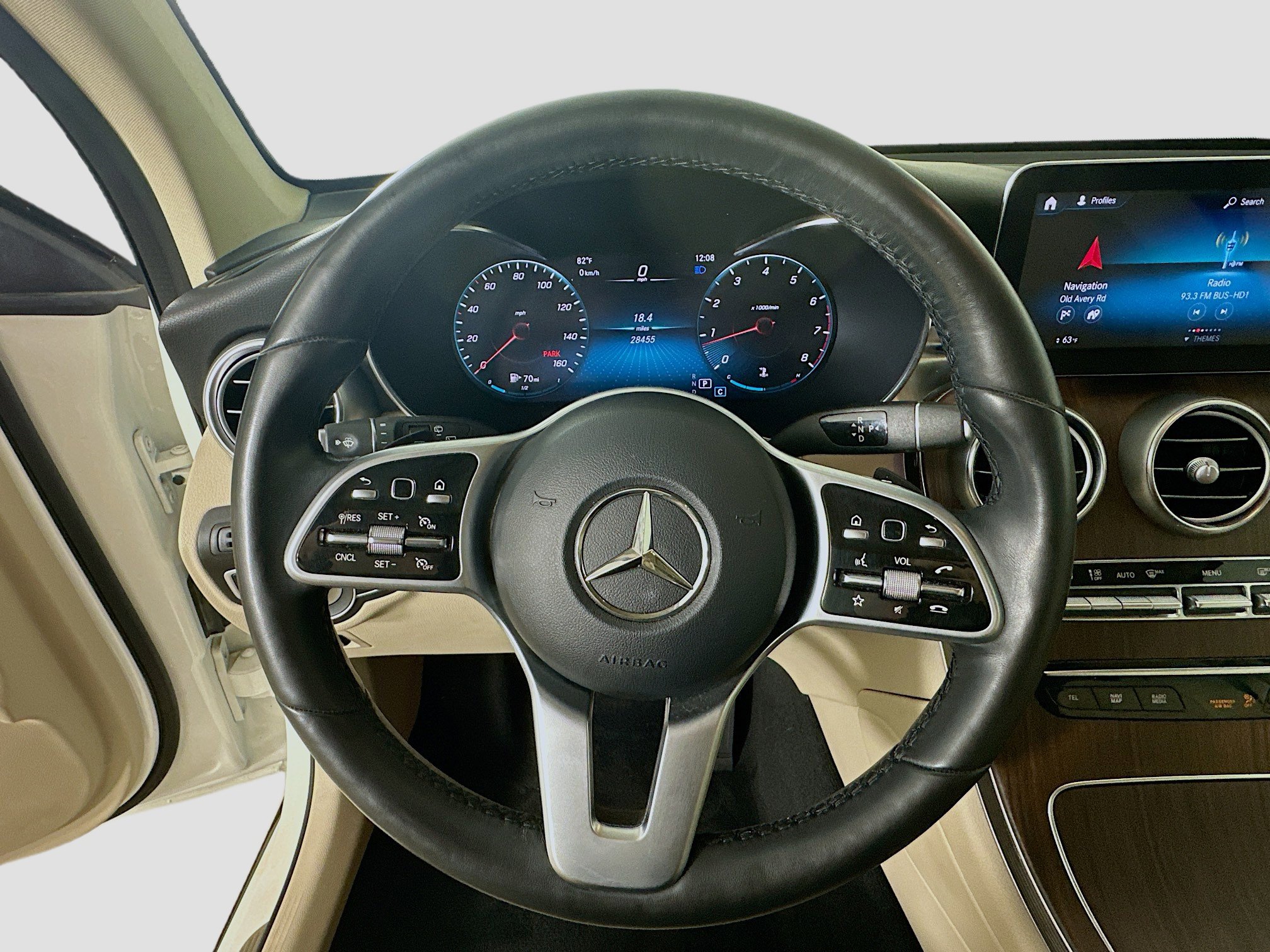 Certified 2022 Mercedes-Benz GLC 300 4MATIC w/ Multimedia Package Lite image 11