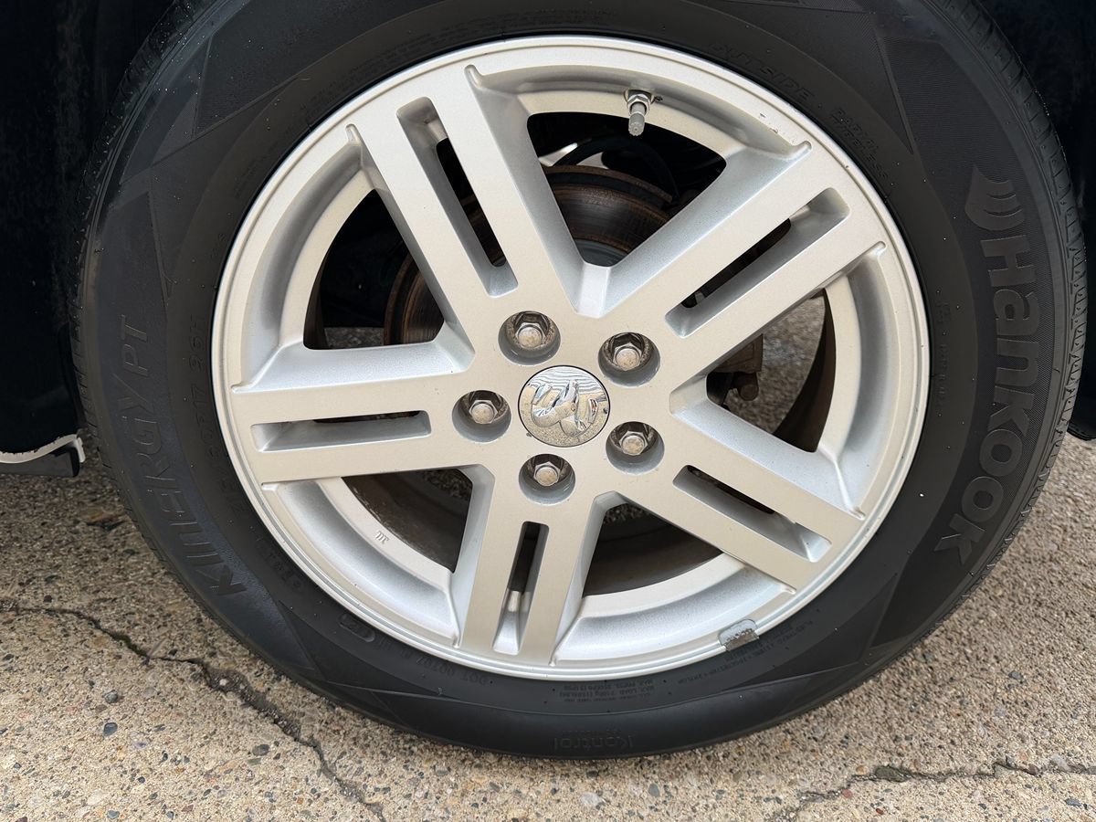 Used 2010 Dodge Avenger Express FWD image 31