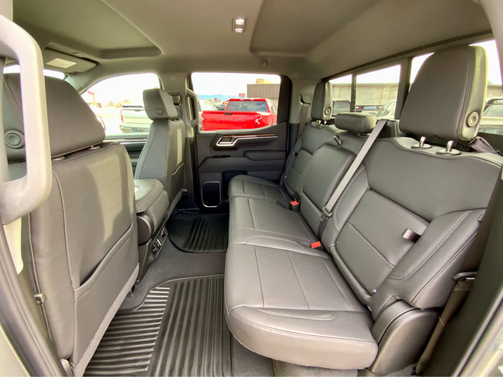 New 2026 Chevrolet Silverado 1500 LT w/ Leather Package image 30