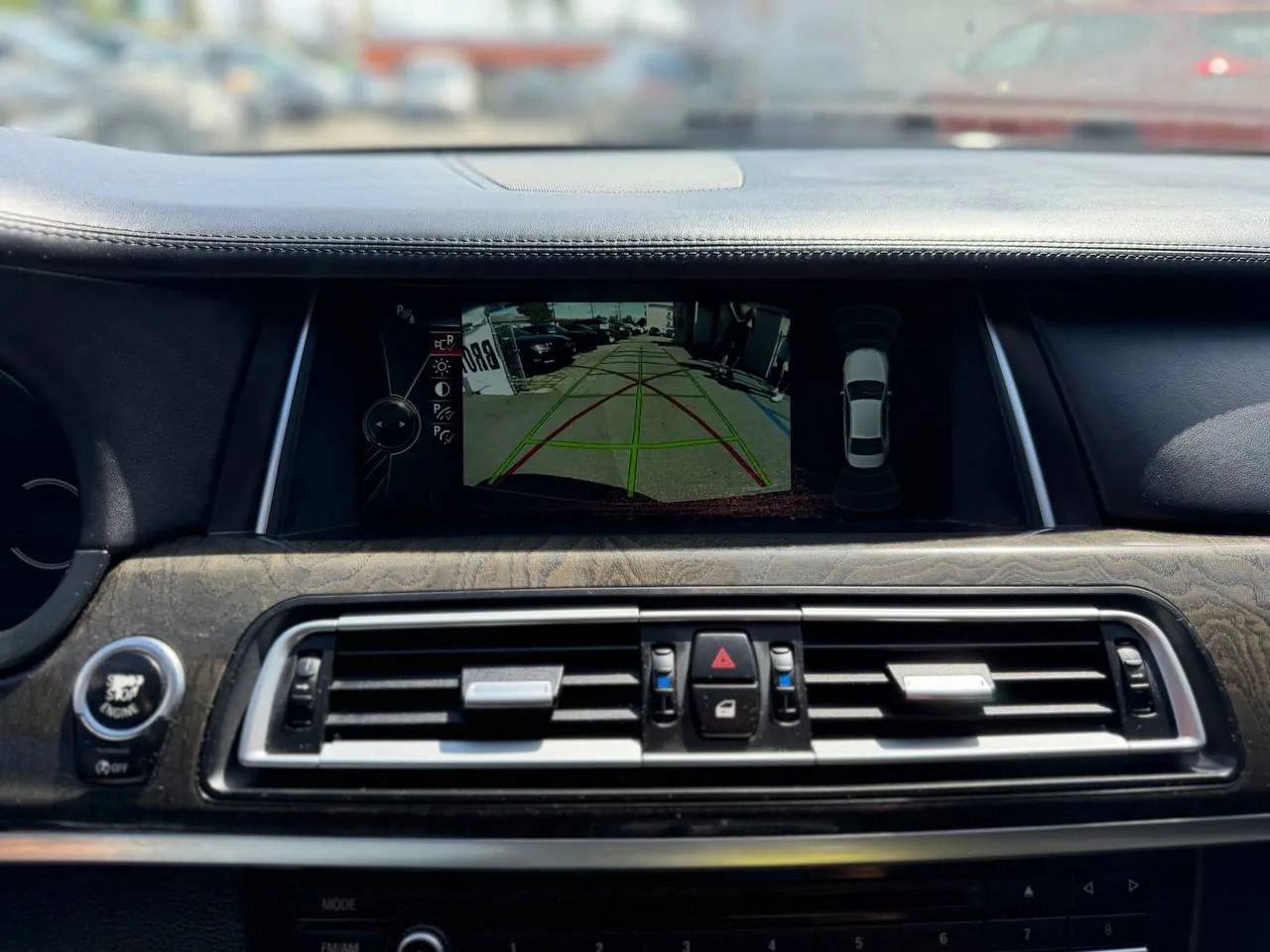 Used 2014 BMW 740i image 44