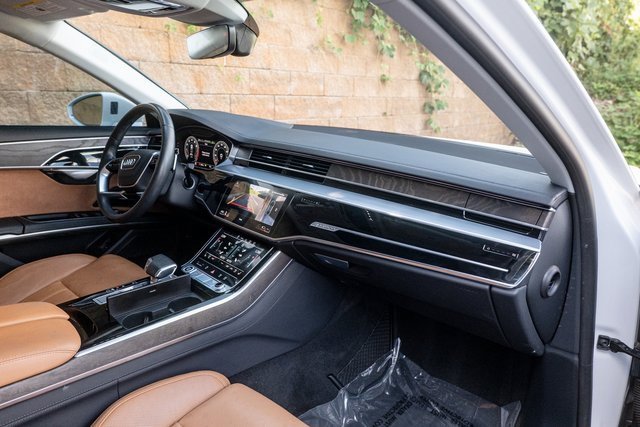Used 2022 Audi A8 L 3.0T image 30