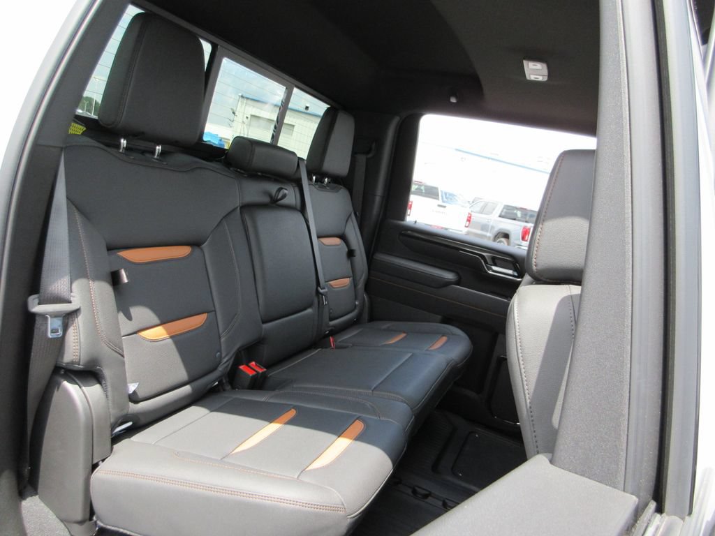 Certified 2026 GMC Sierra 2500 AT4 w/ AT4 Premium Plus Package AWD/4WD image 27