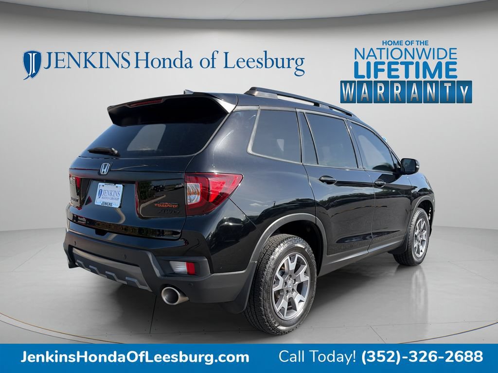 Used 2023 Honda Passport TrailSport image 3