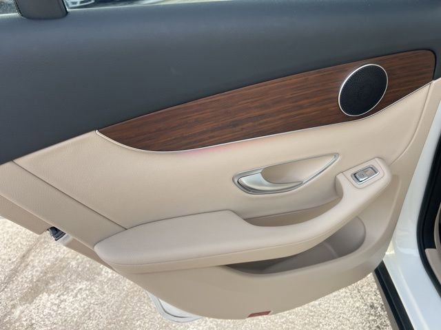 Used 2022 Mercedes-Benz GLC 300 4MATIC image 29