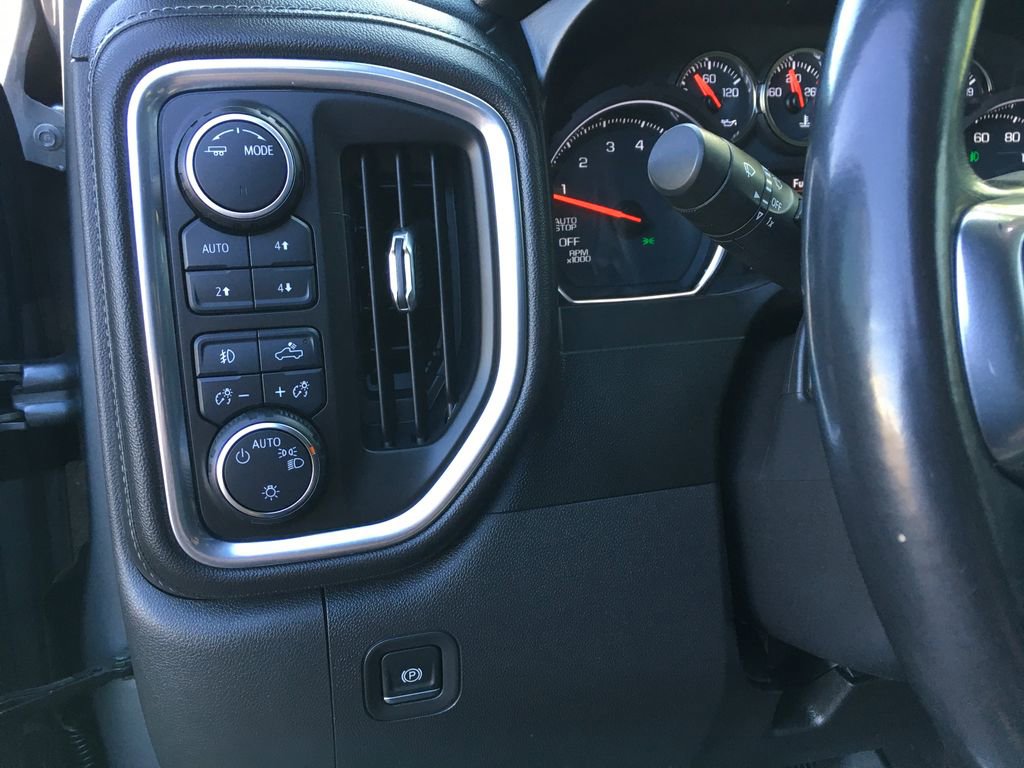 Used 2020 Chevrolet Silverado 1500 RST AWD/4WD image 20