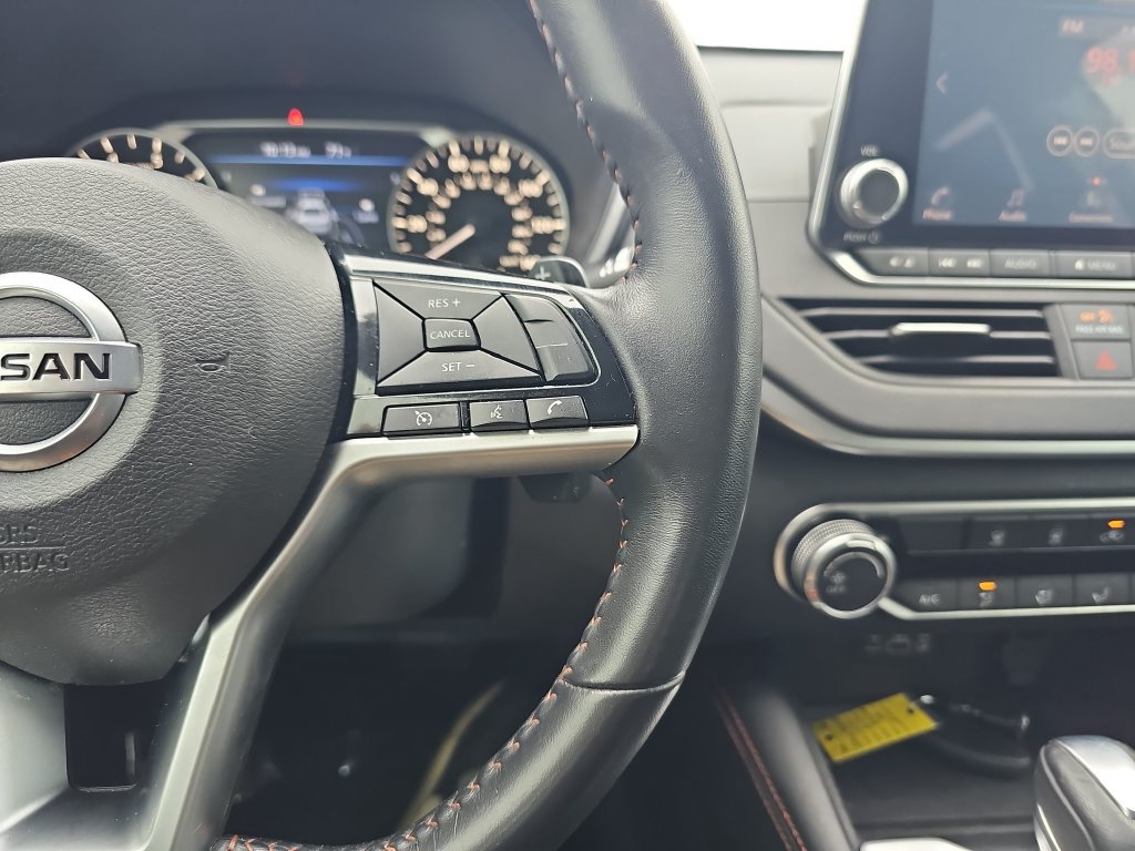 Used 2021 Nissan Altima 2.5 SR FWD image 18
