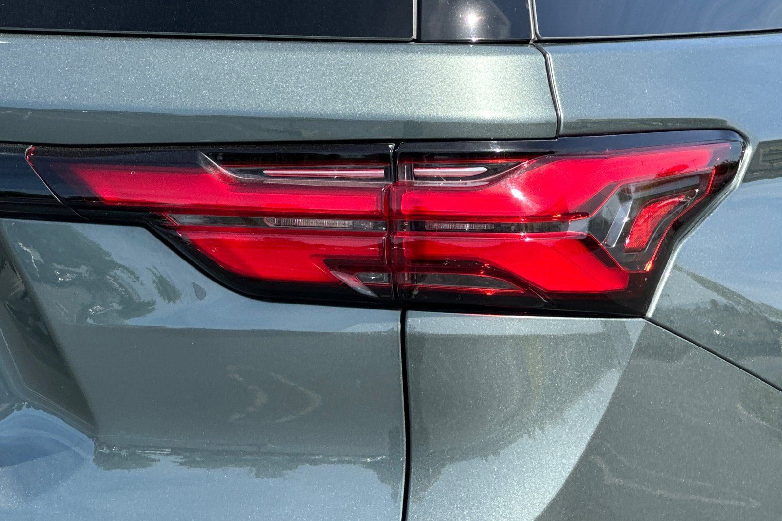 Certified 2023 Chevrolet Traverse LT image 49