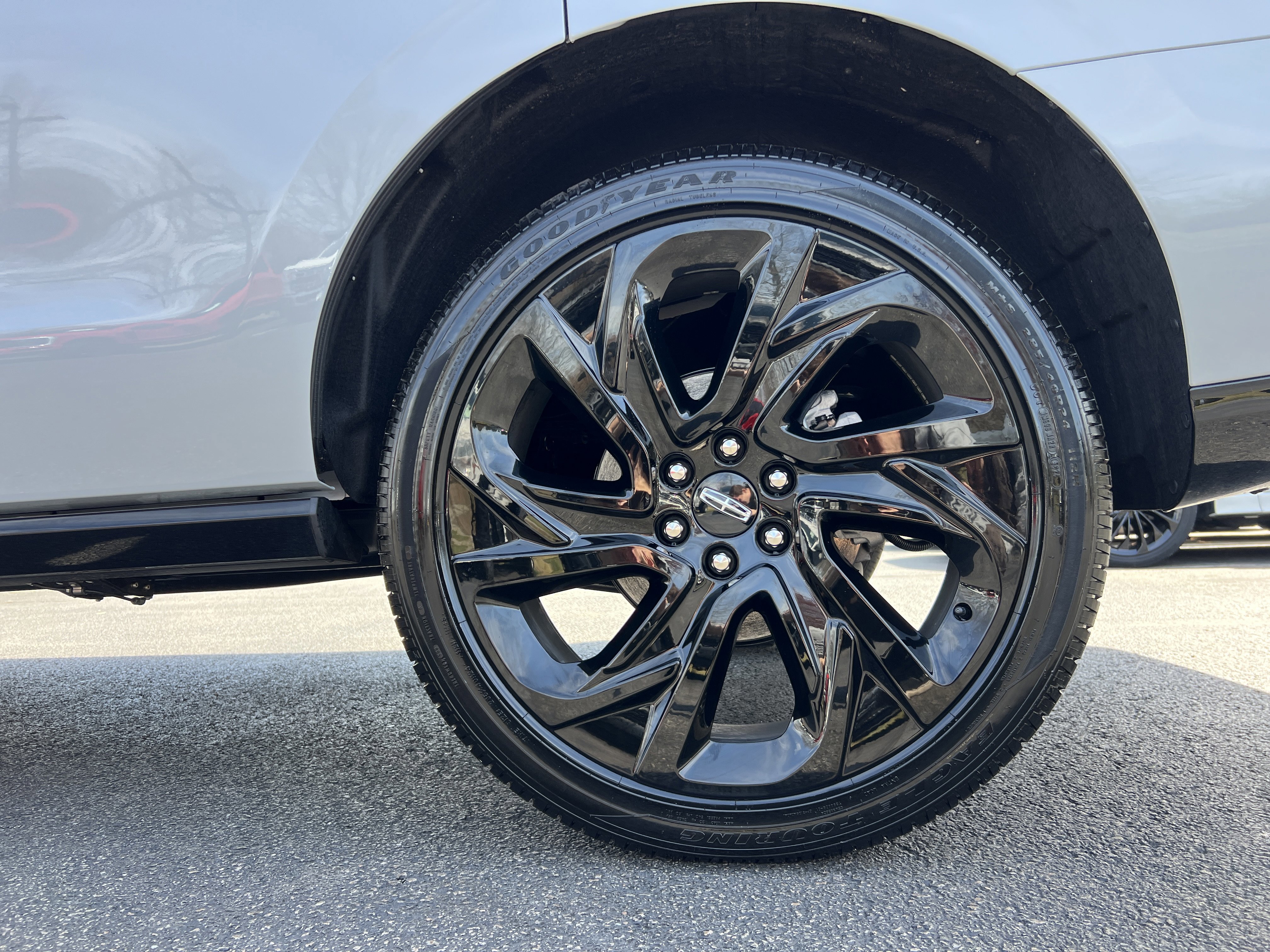 Used 2025 Lincoln Navigator Black Label image 6