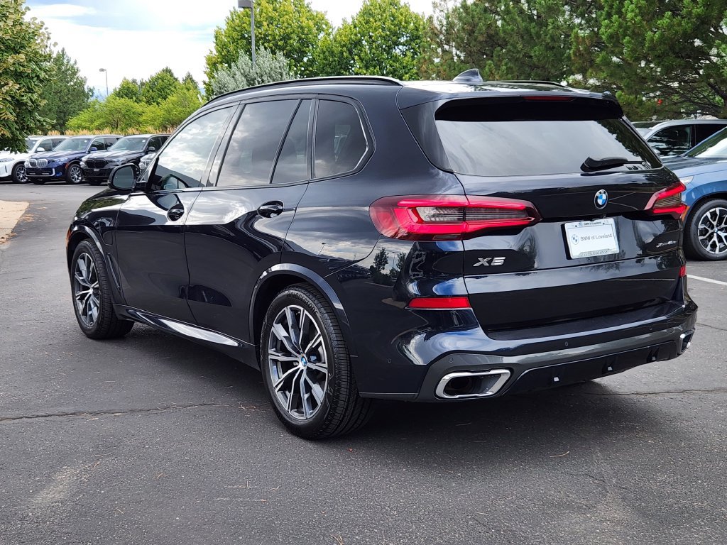 Used 2021 BMW X5 xDrive45e w/ M Sport Package AWD/4WD image 3