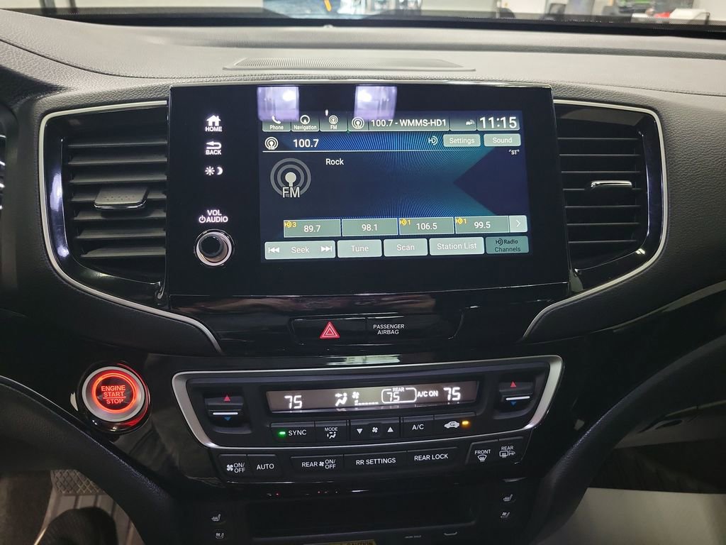 Used 2023 Honda Passport Elite image 5