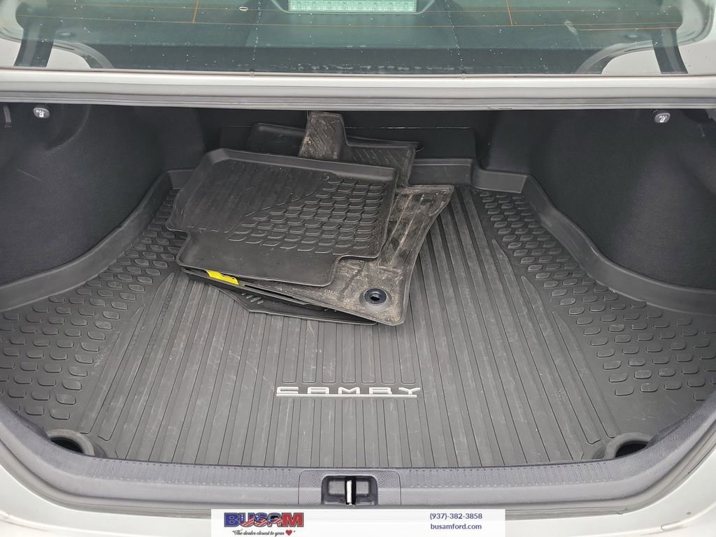 Used 2023 Toyota Camry XLE w/ Cold Weather Package image 6