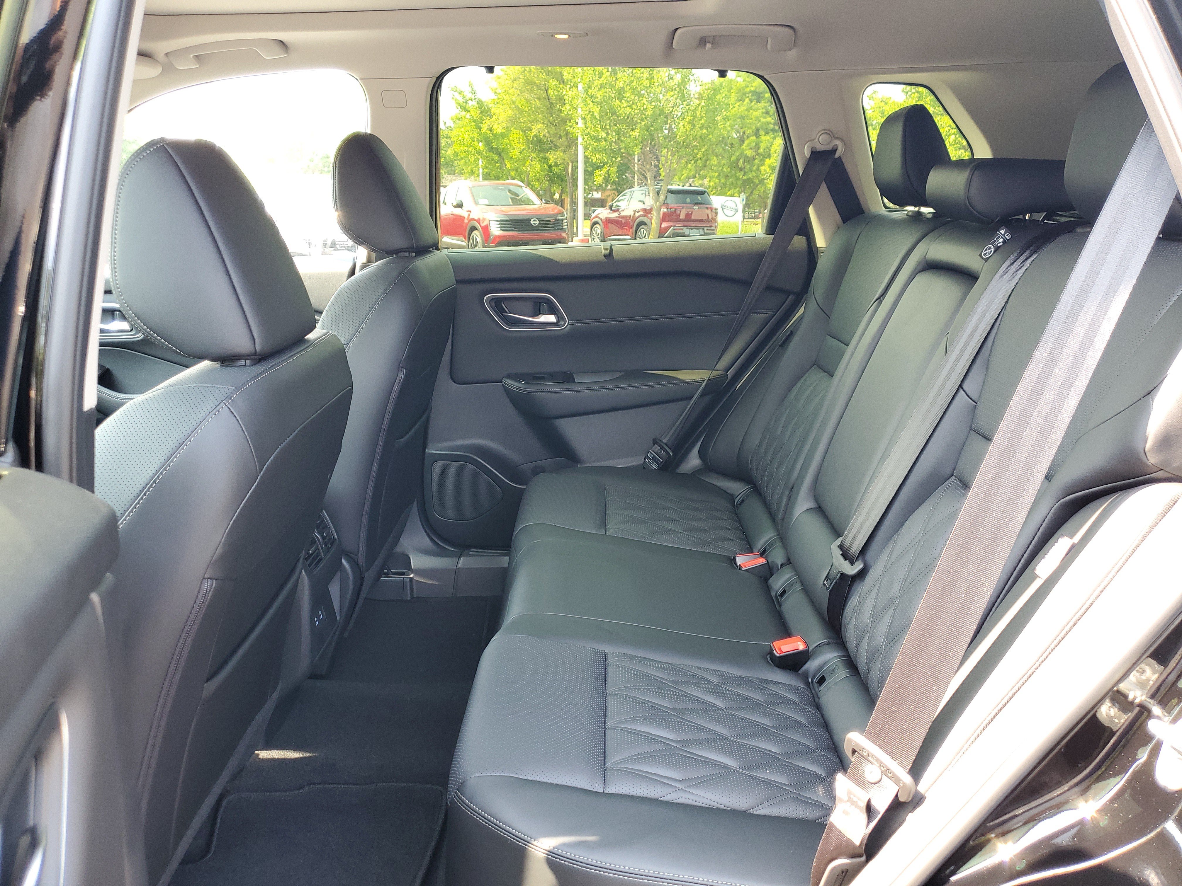 New 2026 Nissan Rogue Platinum AWD/4WD image 27