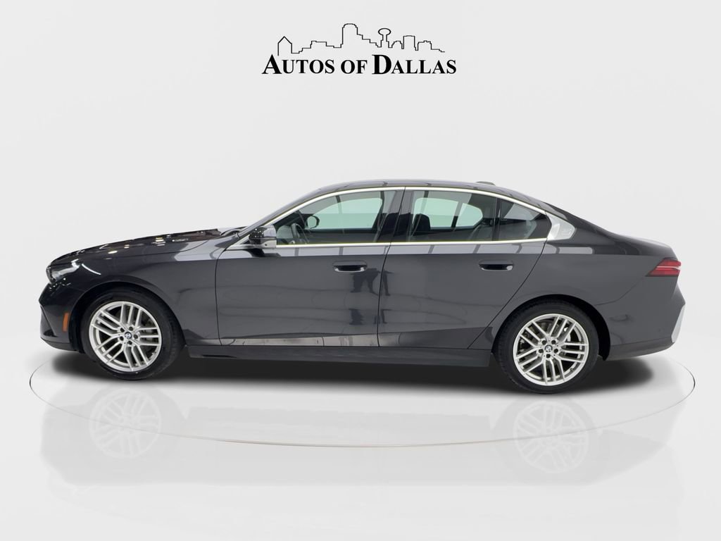 Used 2024 BMW 530i image 6