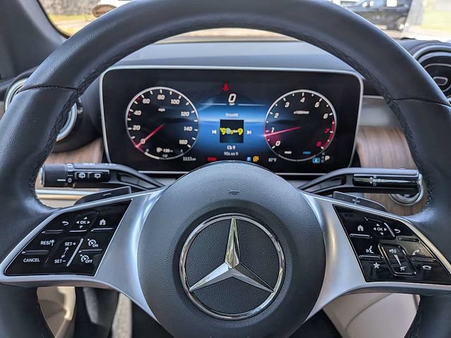 Used 2024 Mercedes-Benz GLC 300 4MATIC image 35