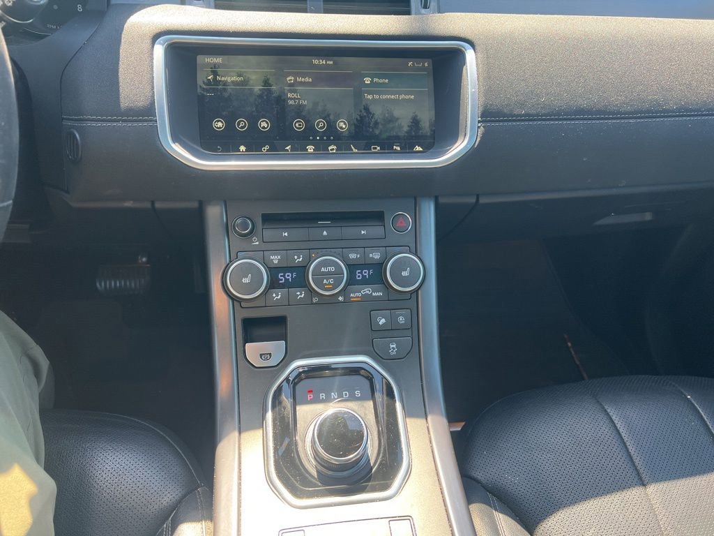 Used 2018 Land Rover Range Rover Evoque Landmark Edition AWD/4WD image 9