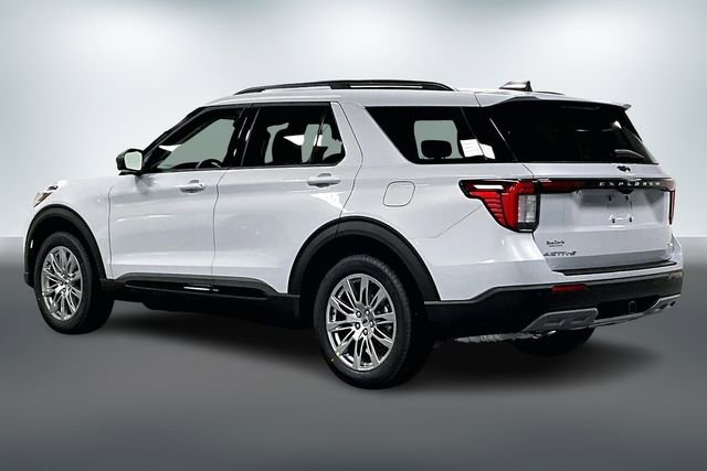 New 2026 Ford Explorer Active w/ Active Comfort Package image 4