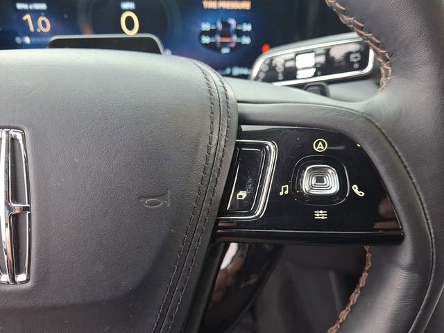 Certified 2025 Lincoln Aviator Reserve w/ Equipment Group 201A image 21