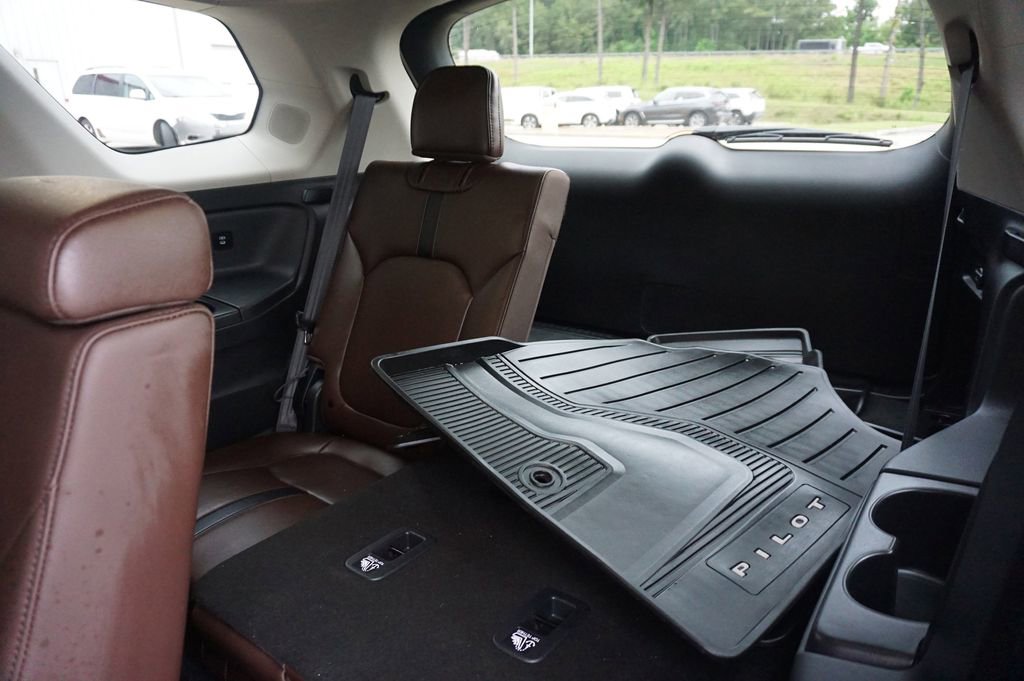 Used 2024 Honda Pilot Elite image 19