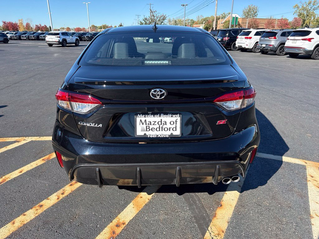 Used 2026 Toyota Corolla SE FWD image 3
