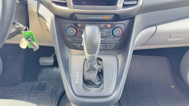 Used 2022 Ford Transit Connect XLT FWD image 23
