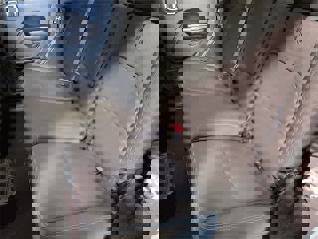 Used 2021 Jeep Wrangler Unlimited Rubicon 4xe w/ Advanced Safety Group image 19