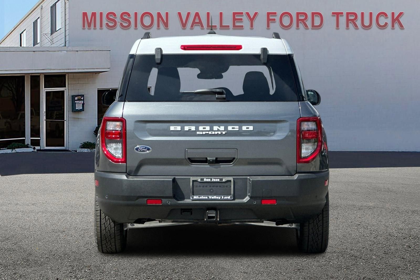 New 2024 Ford Bronco Sport Heritage w/ Heritage Convenience Package image 5