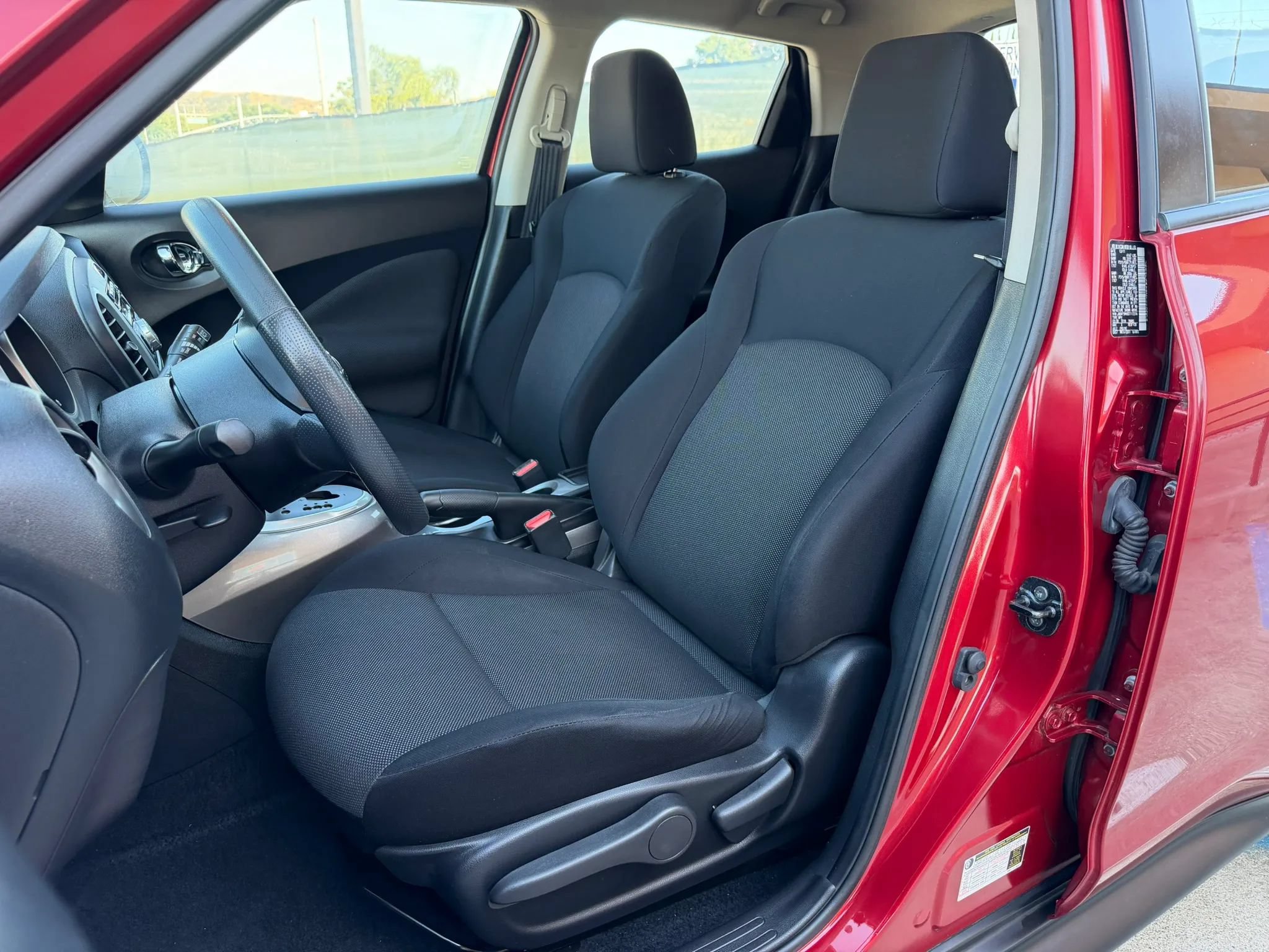 Used 2012 Nissan Juke S AWD/4WD image 10
