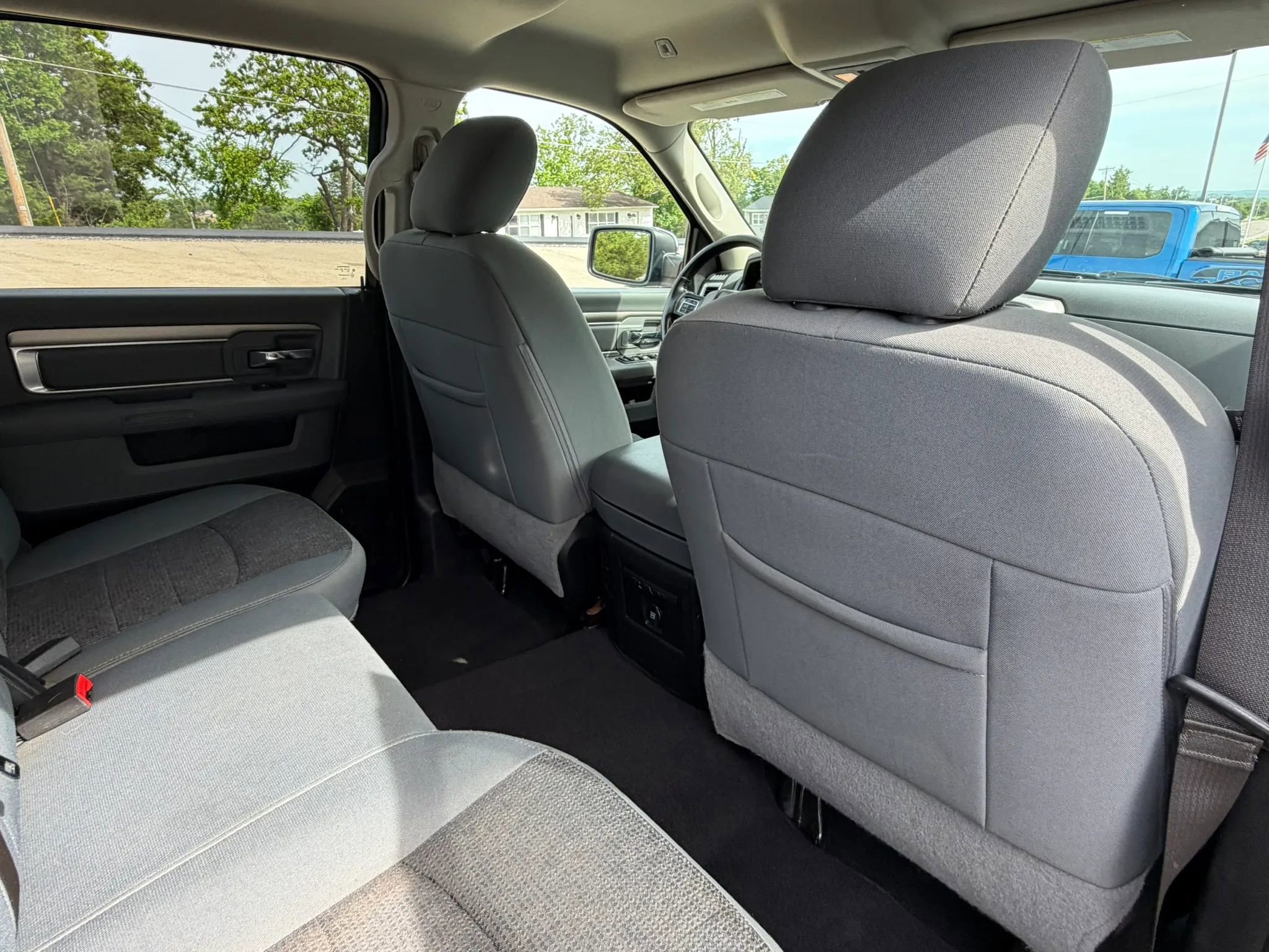 Used 2018 RAM 1500 Big Horn AWD/4WD image 41
