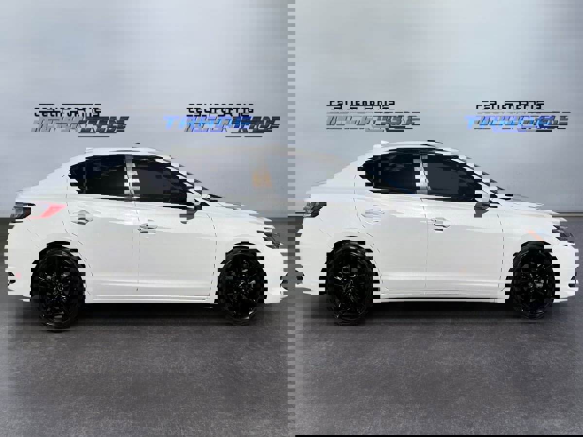 Used 2017 Acura ILX w/ Premium Package image 4