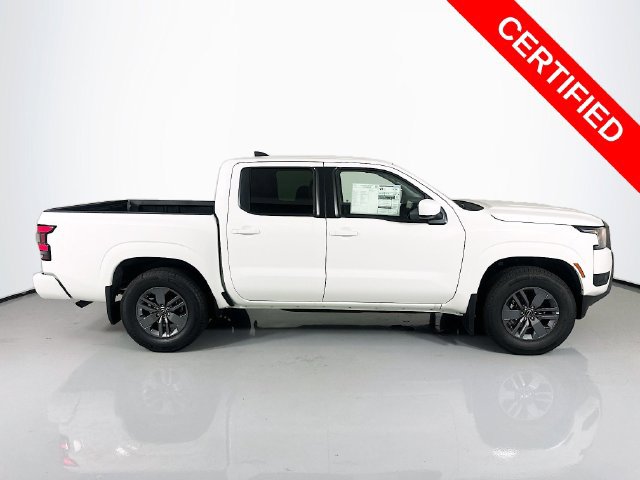 Certified 2025 Nissan Frontier SV RWD image 10