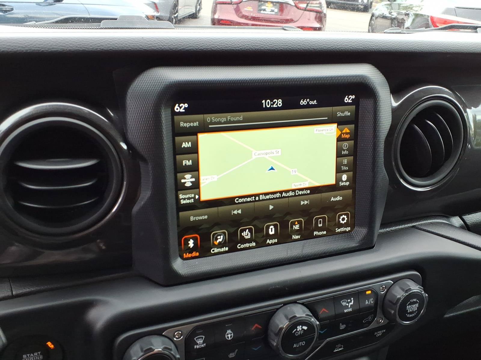 Used 2022 Jeep Gladiator Sport AWD/4WD image 17
