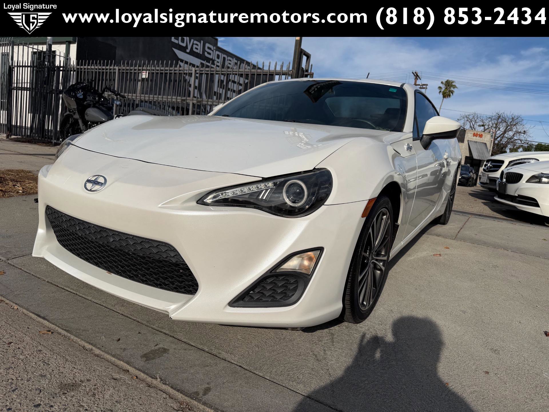 Used 2013 Scion FR-S image 3