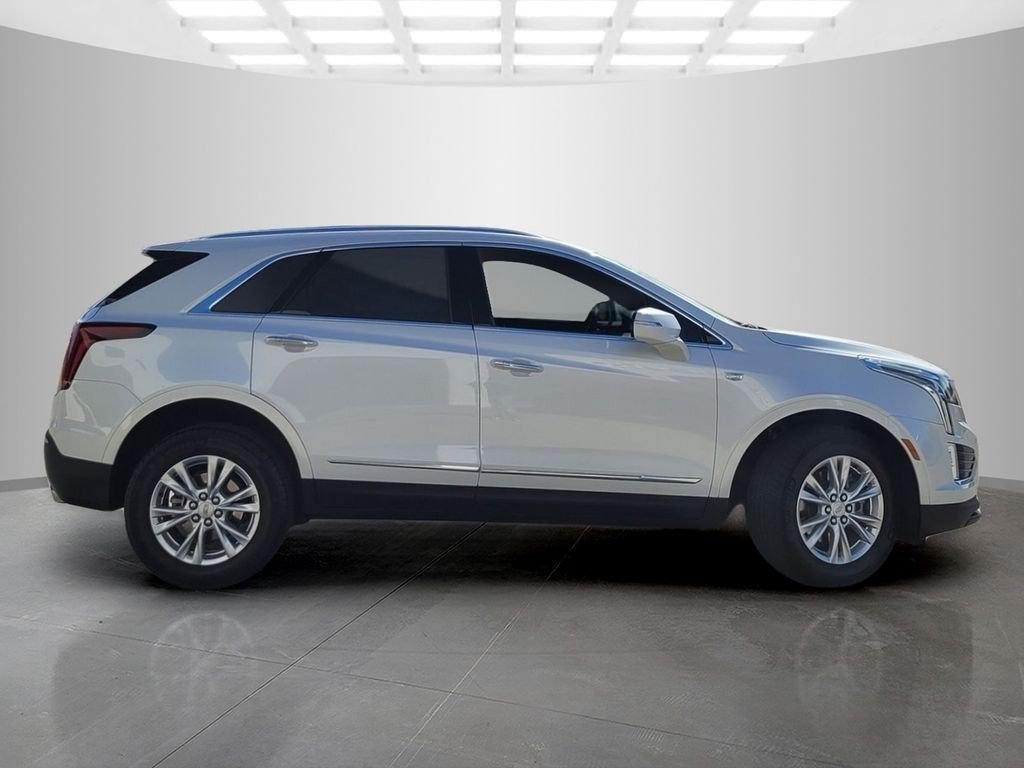 Certified 2023 Cadillac XT5 Luxury FWD image 4