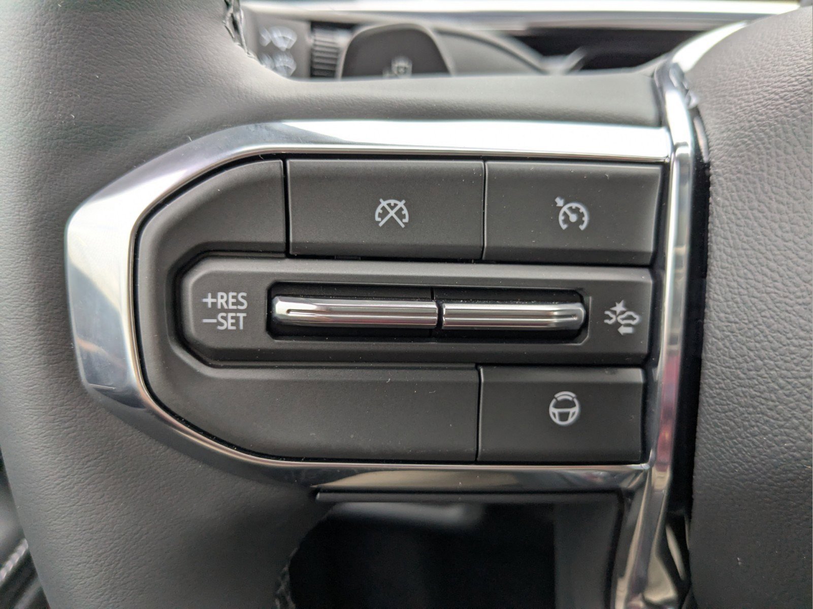 New 2025 GMC Sierra EV Denali image 17