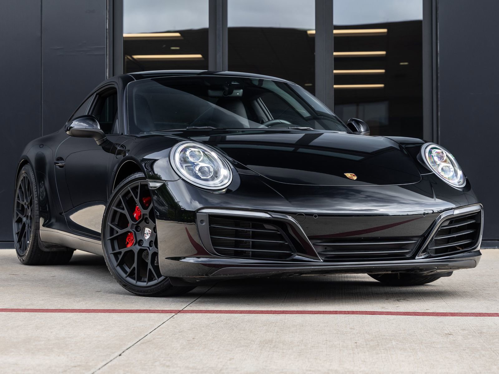 Used 2019 Porsche 911 Carrera image 6