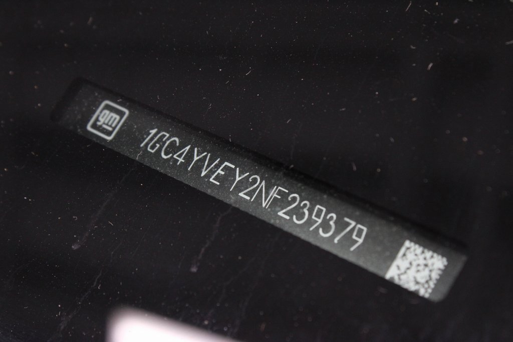 Used 2022 Chevrolet Silverado 3500 High Country image 32