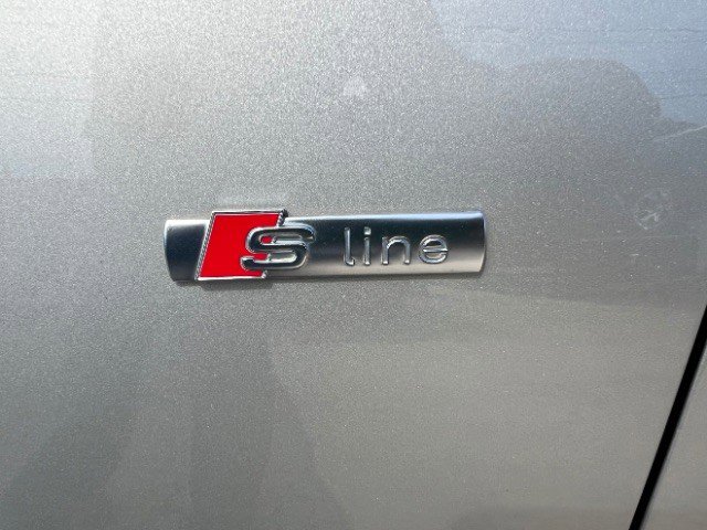 Used 2014 Audi A4 2.0T Premium Plus w/ Premium Plus Package AWD/4WD image 10