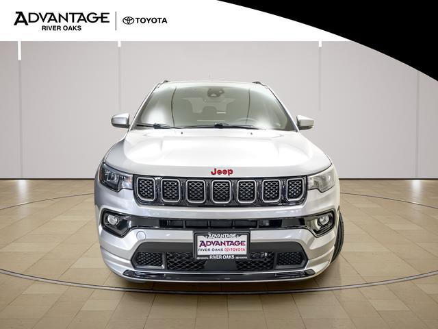 Used 2023 Jeep Compass Limited image 3
