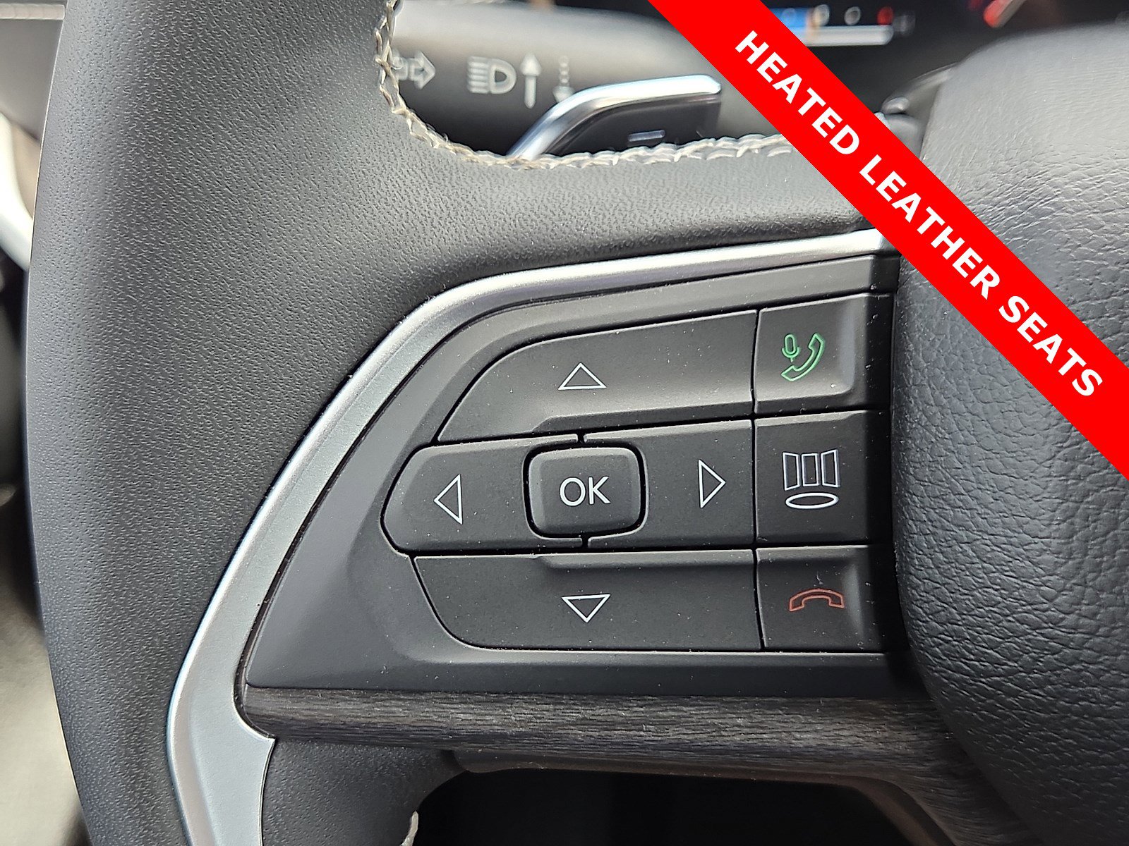 Used 2024 Jeep Grand Cherokee Limited AWD/4WD image 21